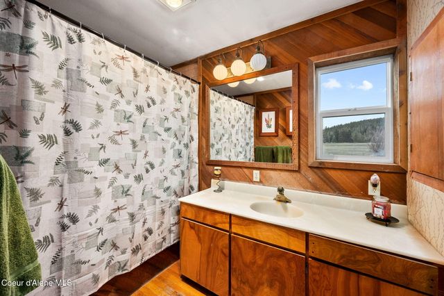 8827 W Carnie RD, Coeur D'alene, ID 83814