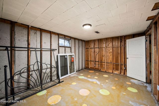 8827 W Carnie RD, Coeur D'alene, ID 83814