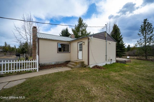 8827 W Carnie RD, Coeur D'alene, ID 83814
