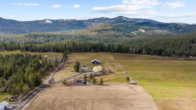 8827 W Carnie RD, Coeur D'alene, ID 83814
