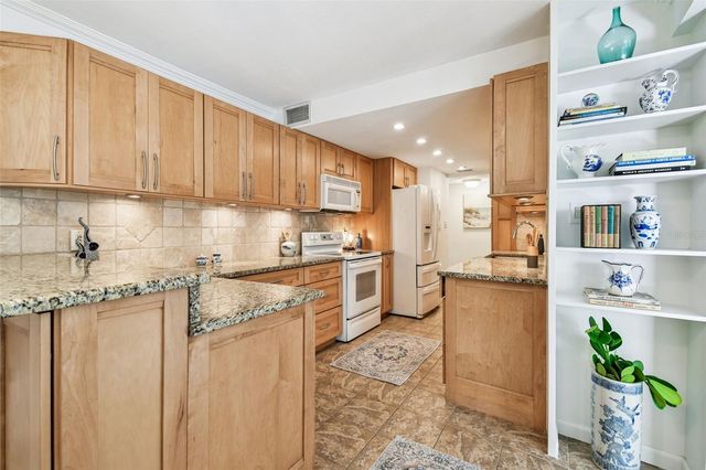 4160 35TH TERRACE S C, St Petersburg, FL 33711