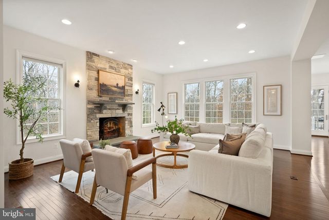 24974 FIRST HARVEST CT, Aldie, VA 20105