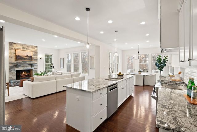 24974 FIRST HARVEST CT, Aldie, VA 20105