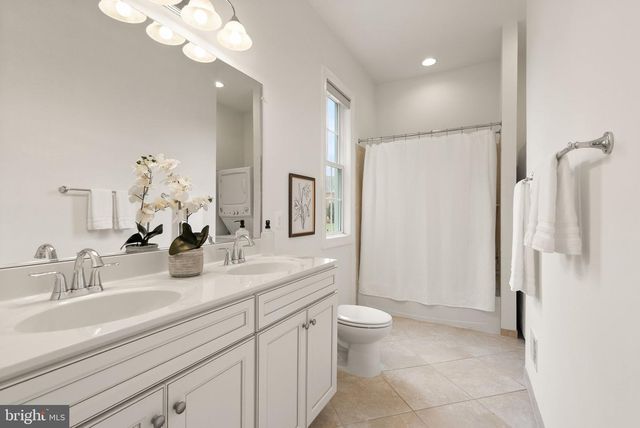 24974 FIRST HARVEST CT, Aldie, VA 20105