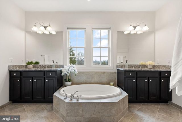 24974 FIRST HARVEST CT, Aldie, VA 20105