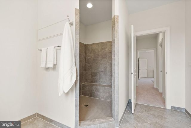 24974 FIRST HARVEST CT, Aldie, VA 20105