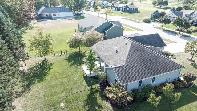 1547 FOXFIRE COURT, Waupaca, WI 54981