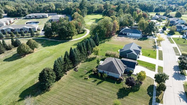 1547 FOXFIRE COURT, Waupaca, WI 54981