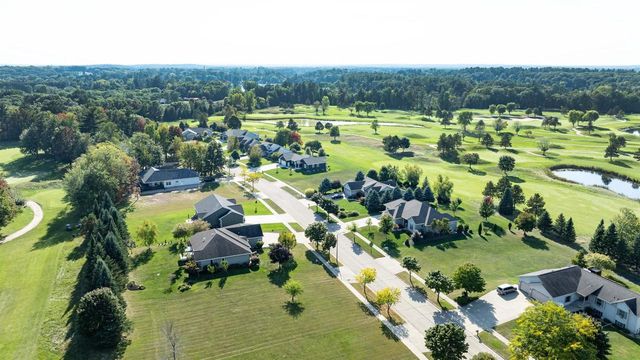 1547 FOXFIRE COURT, Waupaca, WI 54981