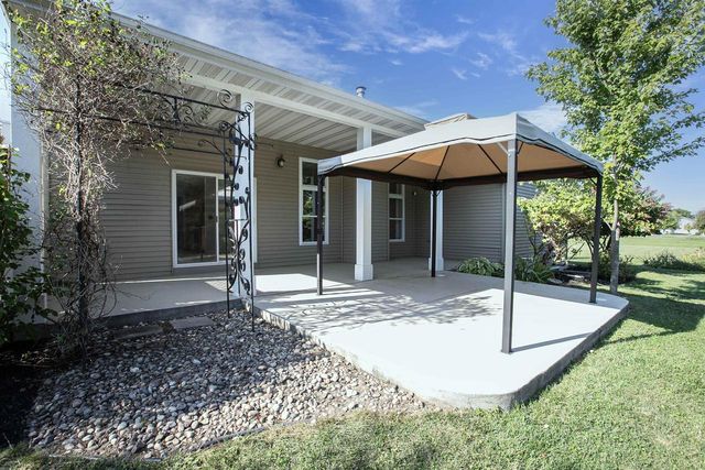 1547 FOXFIRE COURT, Waupaca, WI 54981