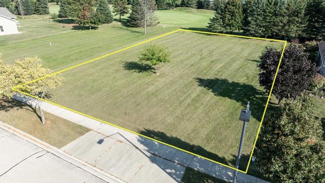 1547 FOXFIRE COURT, Waupaca, WI 54981