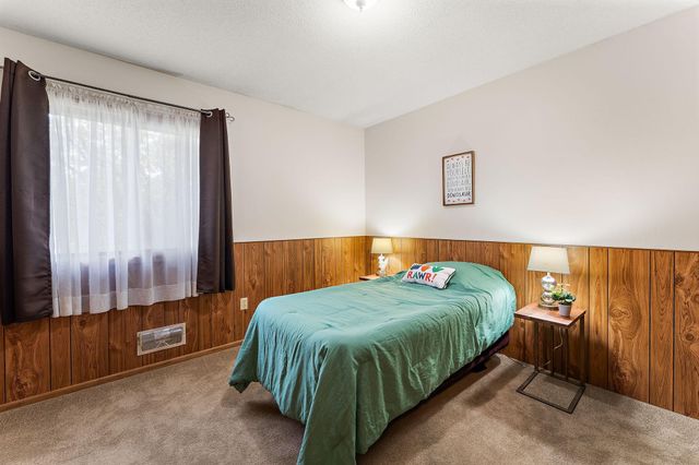 1126 Lincoln Avenue, Saint Paul Park, MN 55071