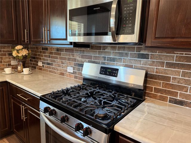 649 Jaboncillo Street, New Braunfels, TX 78132