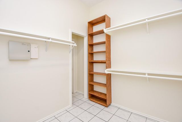 12335 Shadowvista Drive, Houston, TX 77082