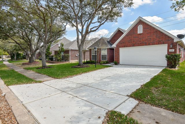 12335 Shadowvista Drive, Houston, TX 77082
