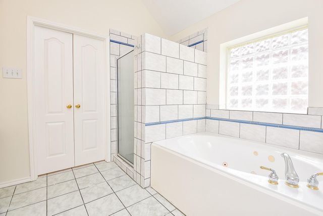 12335 Shadowvista Drive, Houston, TX 77082