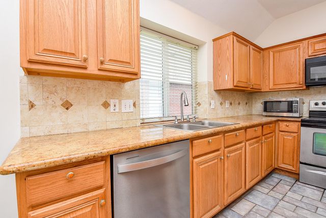 12335 Shadowvista Drive, Houston, TX 77082