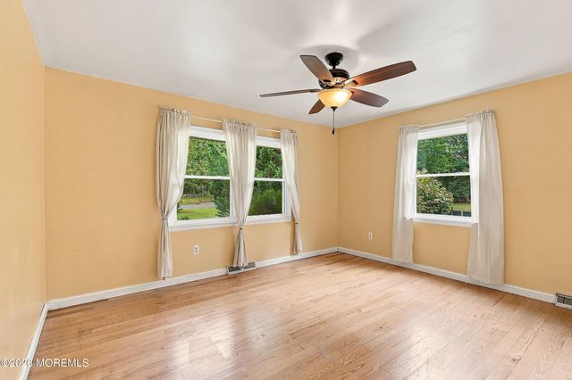 495 Cobain Road, Jackson, NJ 08527