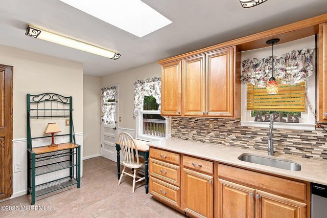 495 Cobain Road, Jackson, NJ 08527