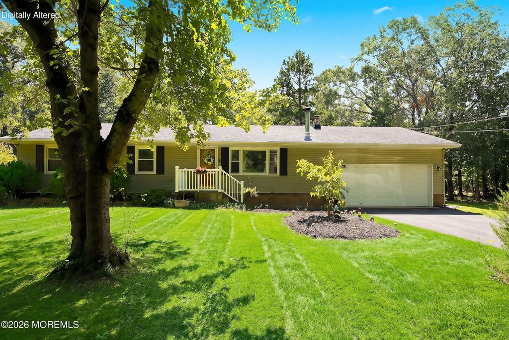 495 Cobain Road, Jackson, NJ 08527