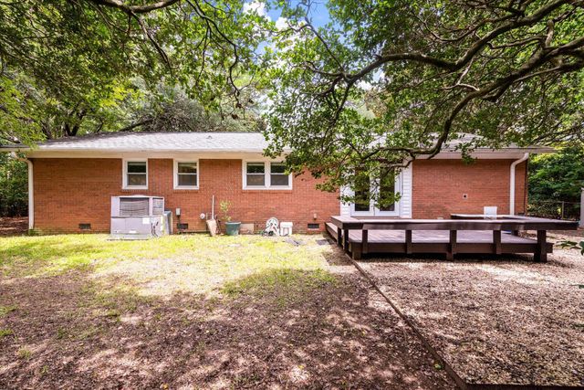 1842 Gippy Lane, Charleston, SC 29407