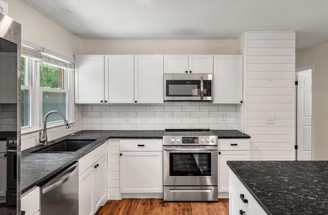 1842 Gippy Lane, Charleston, SC 29407