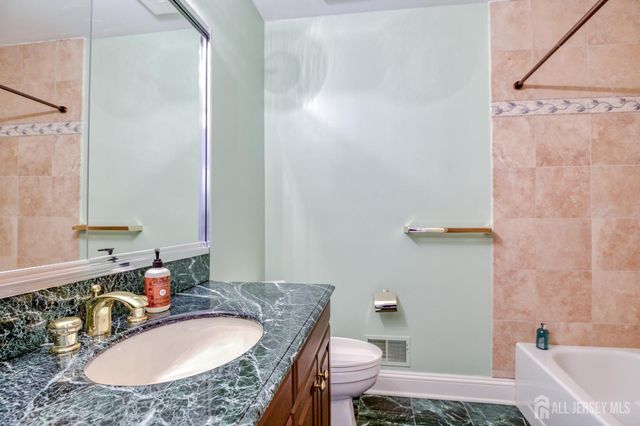 38 Fairway Boulevard, Monroe, NJ 08831