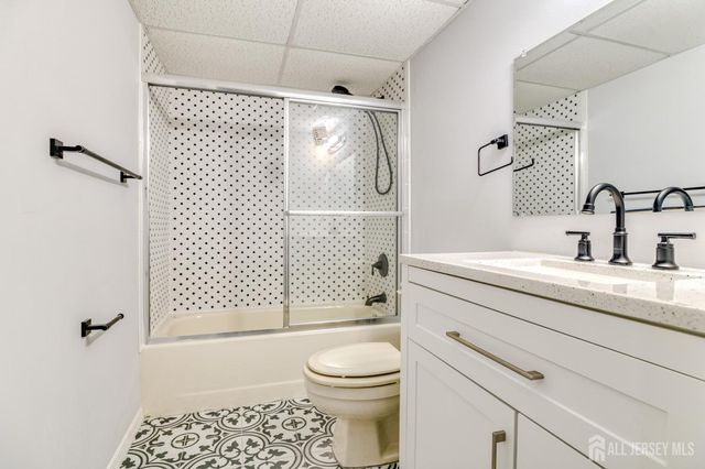 38 Fairway Boulevard, Monroe, NJ 08831