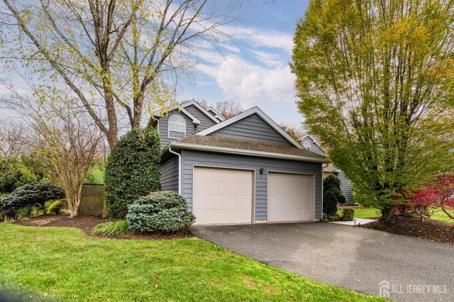 38 Fairway Boulevard, Monroe, NJ 08831