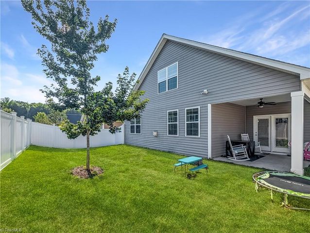 5424 Quartz Avenue, Clemmons, NC 27012