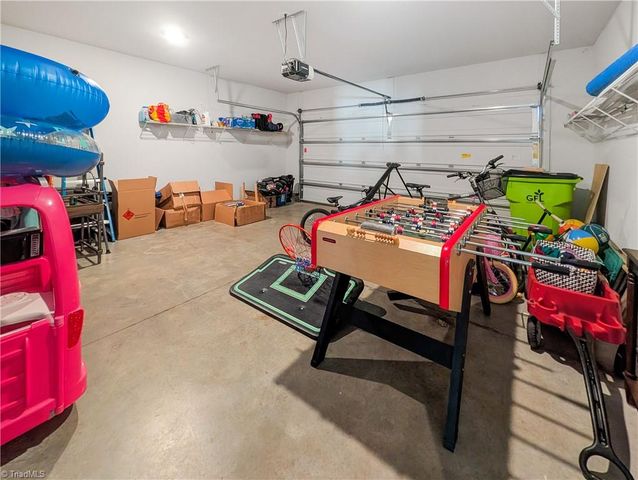 5424 Quartz Avenue, Clemmons, NC 27012