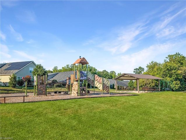 5424 Quartz Avenue, Clemmons, NC 27012