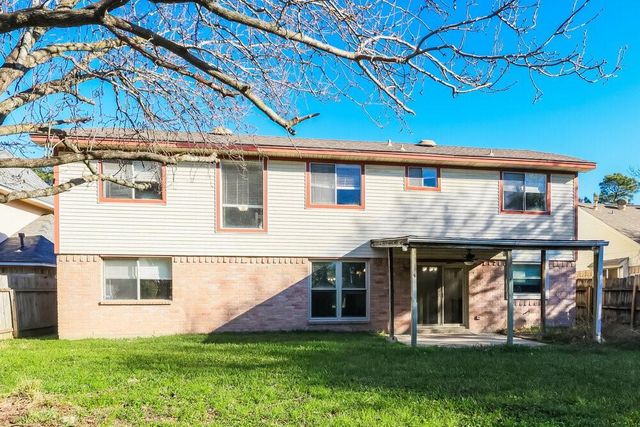 17103 Spruce Run Drive, Spring, TX 77379