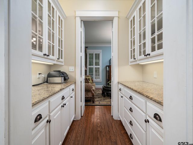 3986 Charleston Park, Tyler, TX 75701