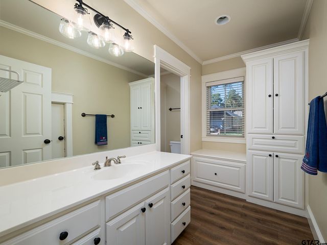 3986 Charleston Park, Tyler, TX 75701