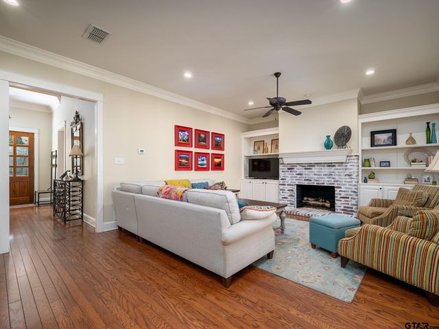 3986 Charleston Park, Tyler, TX 75701