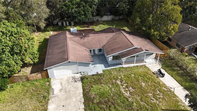 2525 POINSETTA AVENUE, Sanford, FL 32773