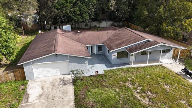 2525 POINSETTA AVENUE, Sanford, FL 32773