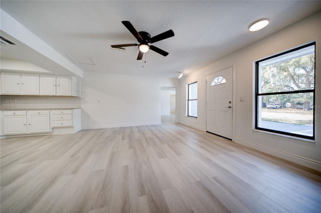 2525 POINSETTA AVENUE, Sanford, FL 32773