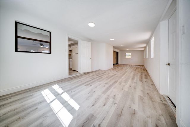 2525 POINSETTA AVENUE, Sanford, FL 32773