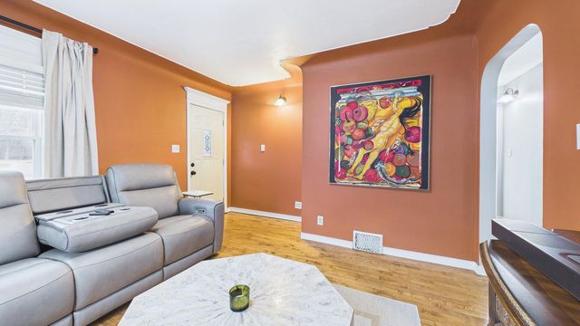 4440 Henry Street, Norton Shores City, MI 49441