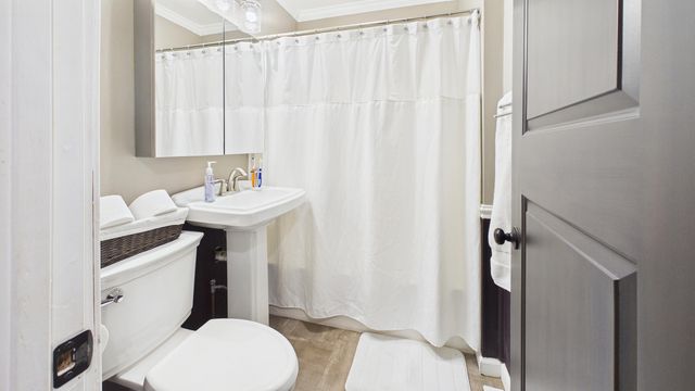 4440 Henry Street, Norton Shores City, MI 49441