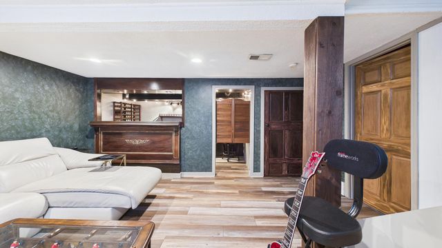 4440 Henry Street, Norton Shores City, MI 49441