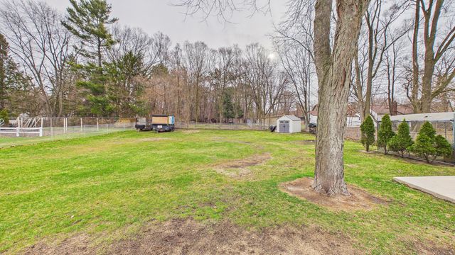 4440 Henry Street, Norton Shores City, MI 49441
