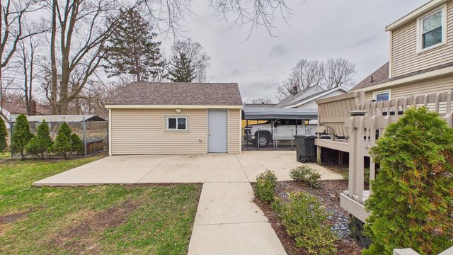 4440 Henry Street, Norton Shores City, MI 49441