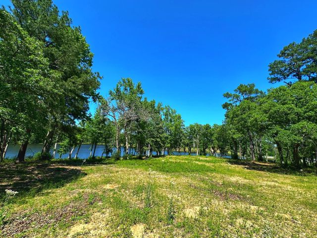 Tract 153 Pr 1311, Centerville, TX 75833