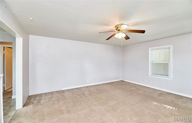 5 Ridgeview Court, St Charles, MO 63301