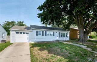 5 Ridgeview Court, St Charles, MO 63301