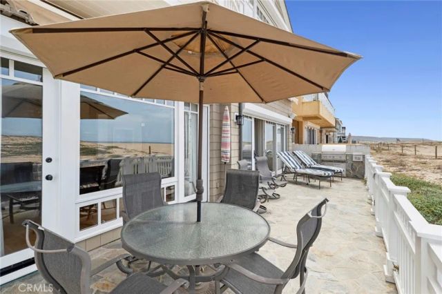 1550 E Oceanfront, Newport Beach, CA 92661