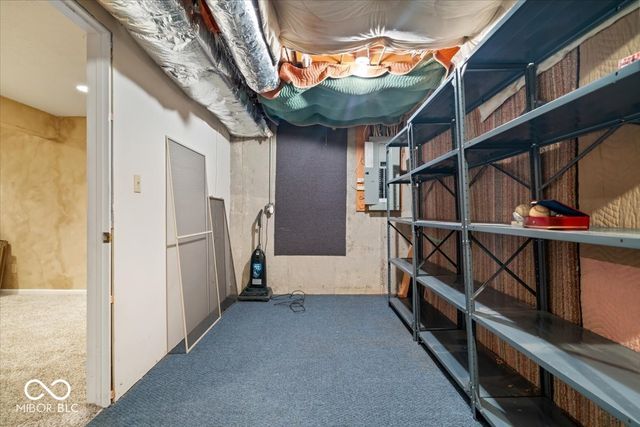 10114 Skippers Court, Indianapolis, IN 46256